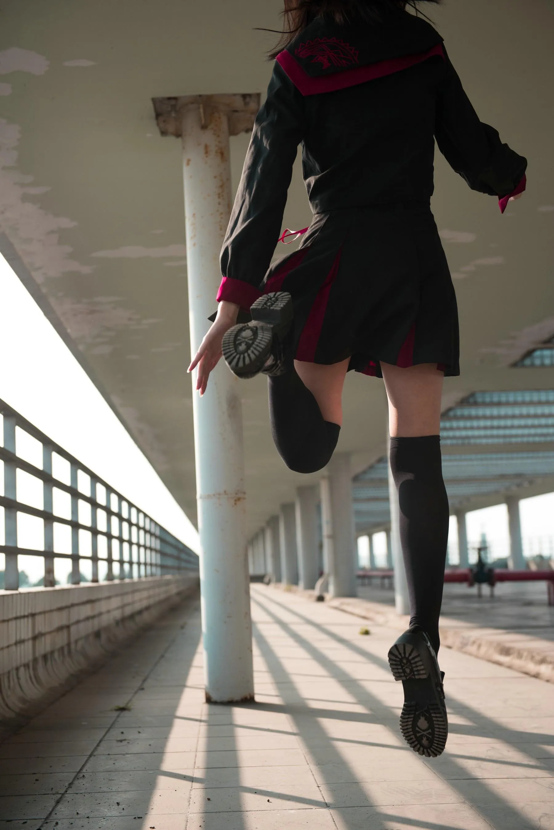 [魔镜街拍] NO.141 活力美术生JK美少女 [288P]插图9